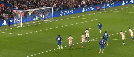 电竞投注-包含法兰克福训练开放日；今晚门线救险引欢呼；亚冠在即；控场能力受关注的词条